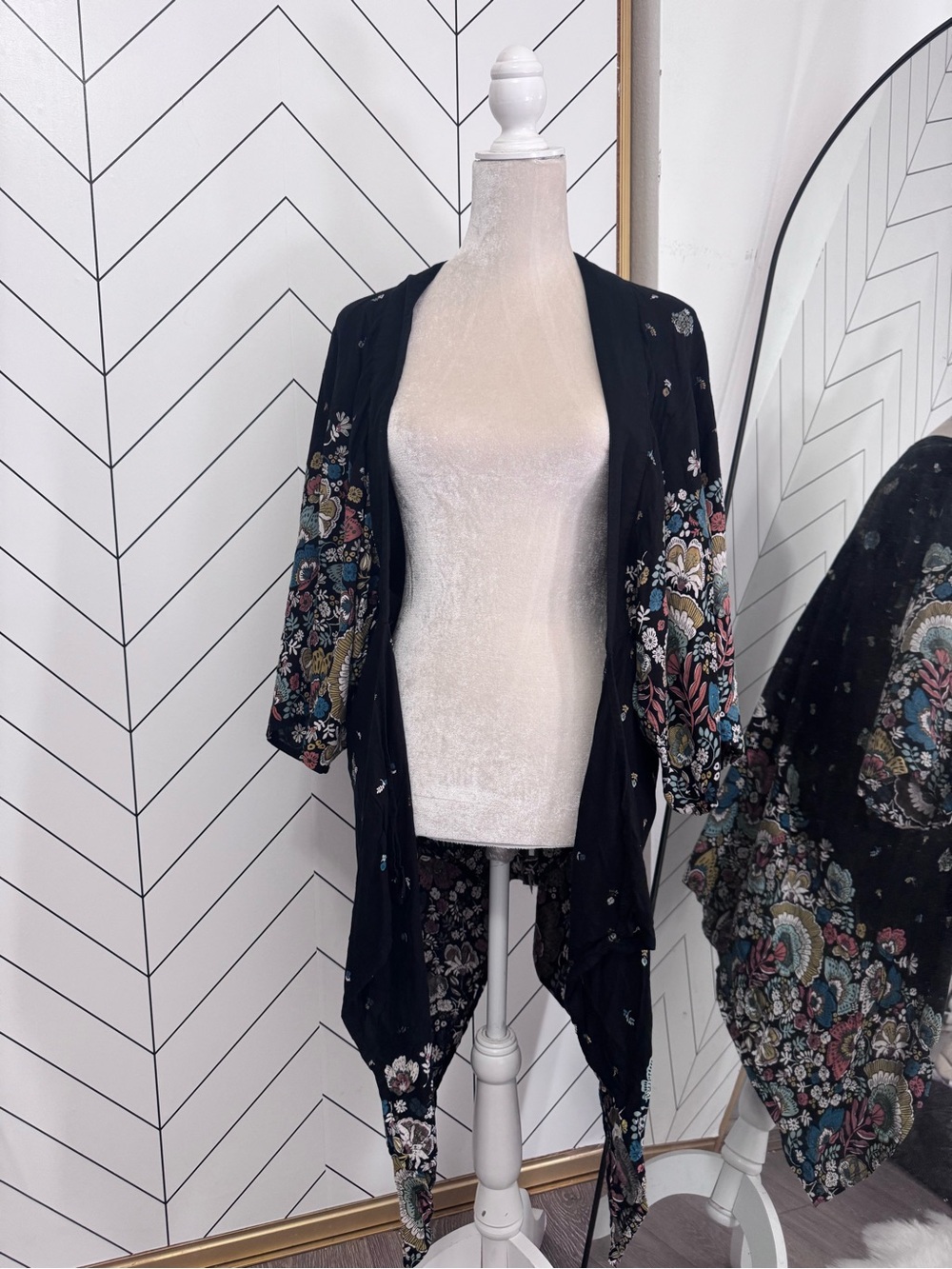 O’Neill Black Floral Open Front Kimono